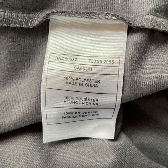 Puma Jacket.  Size Boys Large. - Picture 5 of 6